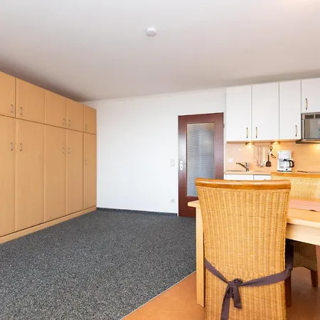 Lord Nelson 505 Apartment